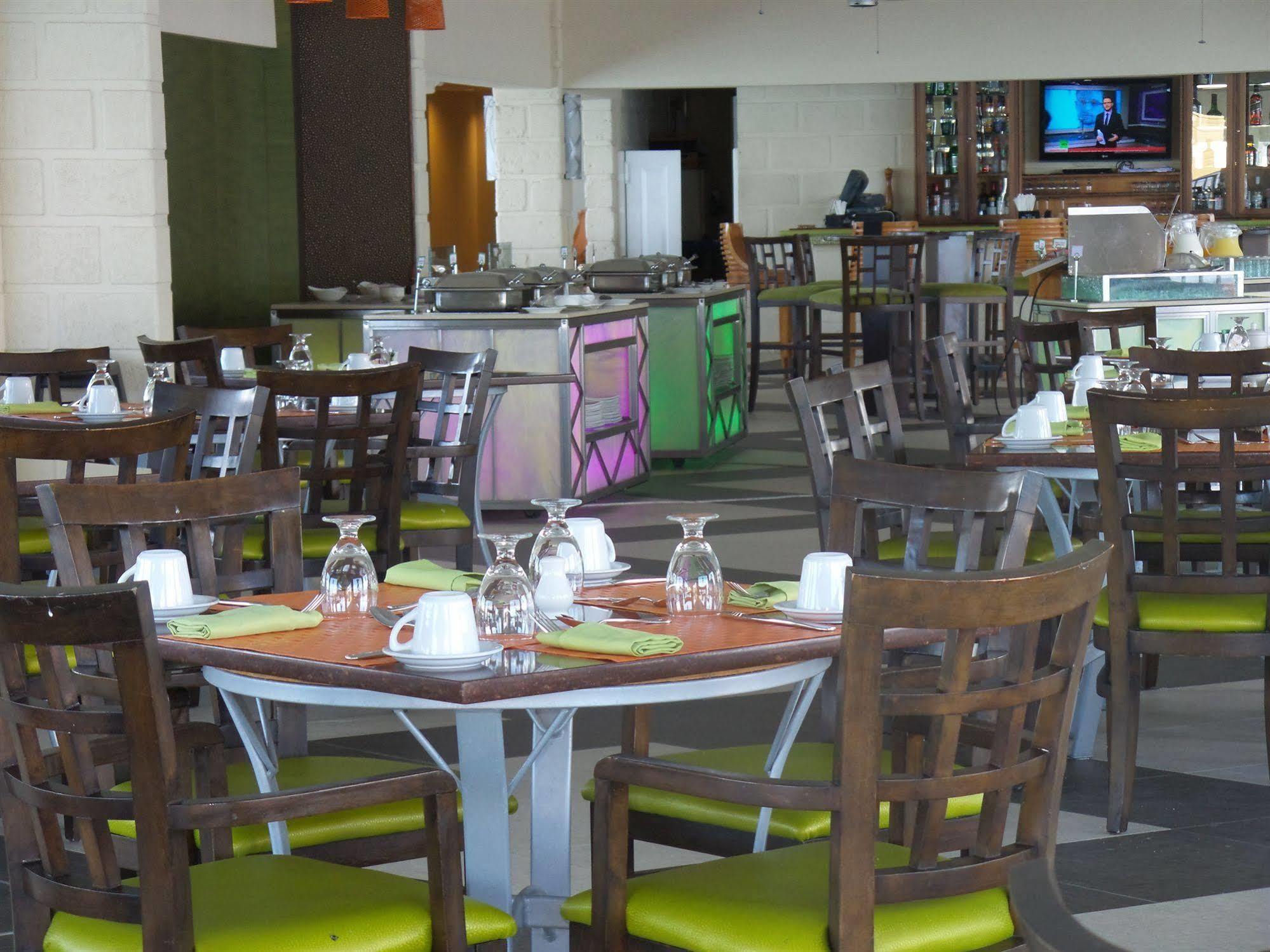 Radisson Aquatica Resort Barbados Bridgetown Esterno foto
